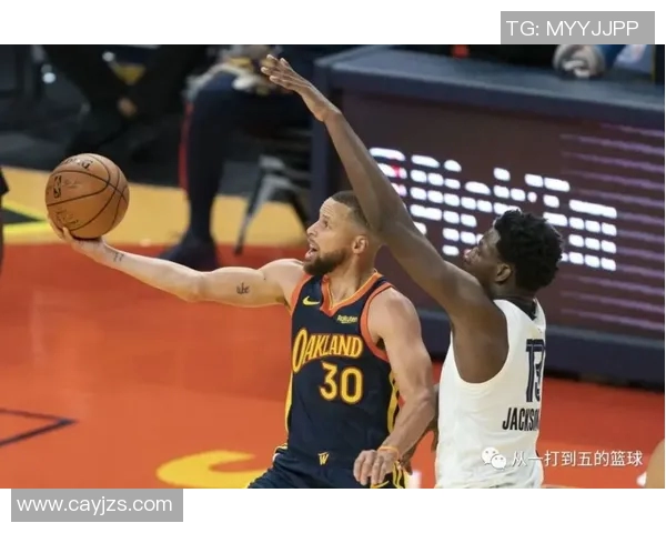 库里三分大赛历史性夺冠决赛连中20球震撼全场 库里三分大赛历史性夺冠决赛连中20球震撼全场