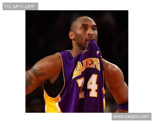 马丁内斯的传奇之路：从青涩球员到世界足球巨星的蜕变与荣耀