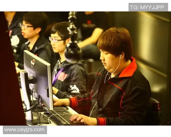 聚焦DOTA2：IG战队在耐力与坚持中的成长与挑战分析