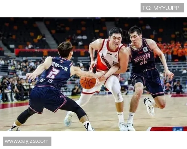 CBA激战广东对阵广厦全程直播精彩瞬间不容错过 CBA激战广东对阵广厦全程直播精彩瞬间不容错过